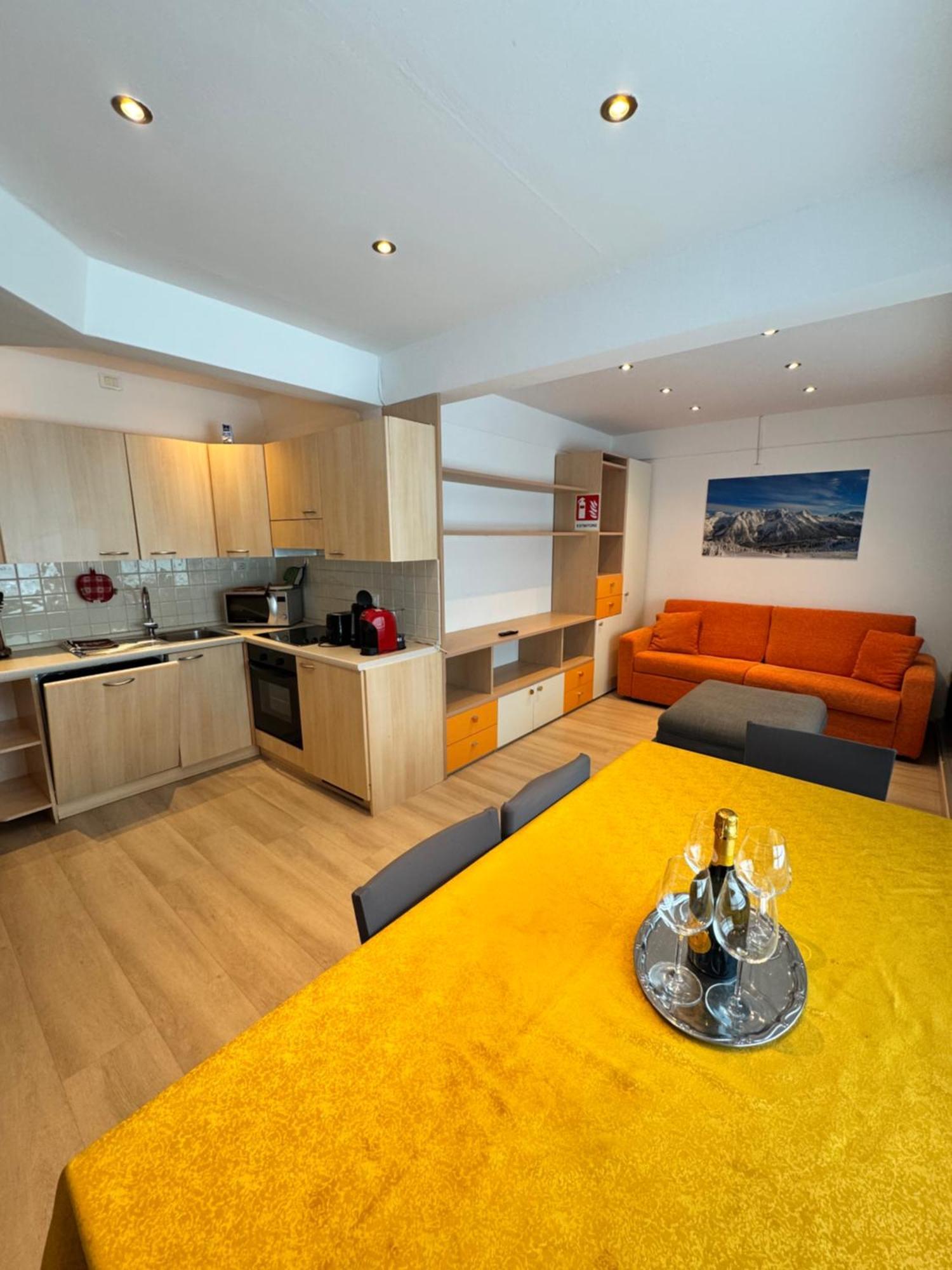 Doss Della Pesa Apartment Marilleva Buitenkant foto